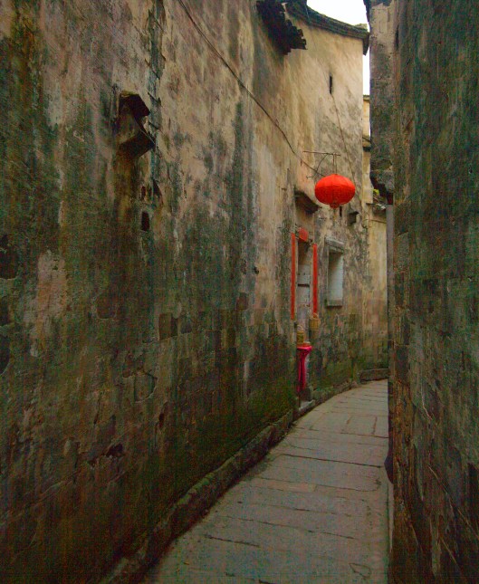 The Path seems narrower and darker than it is--there are lots of work-arounds--look up for inspiration! 17 April 2006, 16:37 Source Huangshan, China (YELLOW MOUNTAIN/LANDSCAPE) Chi King Creative Commons Attribution 2.0 Generic