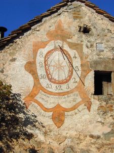 Remember, time is passing. By Juan R. Lascorz, CC BY-SA 3.0, https://commons.wikimedia.org/w/index.php?curid=3653043