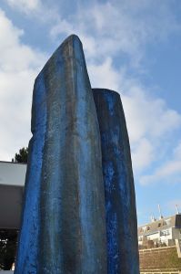 Sculpture Partner by Charlotte Seidl was created in 2006 Herzi Pinki - Own work CC BY-SA 4.0